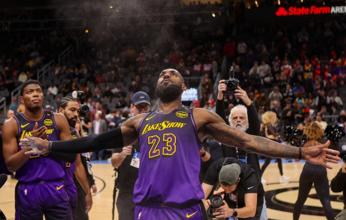 APP下载-库里前队友：我不爽湖人亏待詹姆斯！他没去前、无人想去湖人！