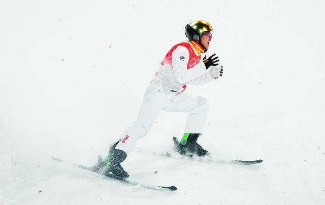 APP下载-徐梦桃心凉两秒后安慰队友 失误不会影响团队备战