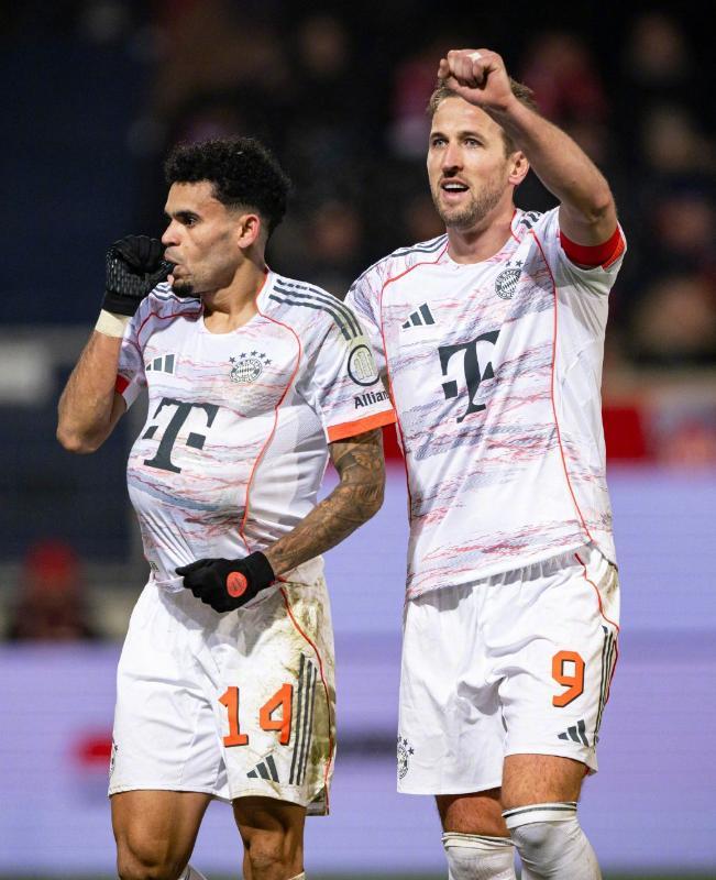 BB Sports-迪亚斯破门+假摔被罚离场，9人拜仁1-1勒沃库森，七连胜戛然而止